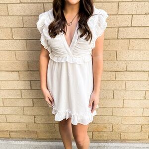 Elegant White Ruffled Women's Dress